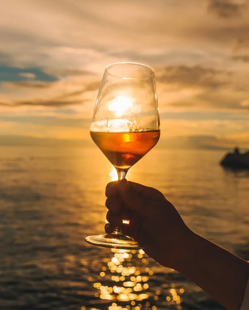 Aperitivo al tramonto in barca